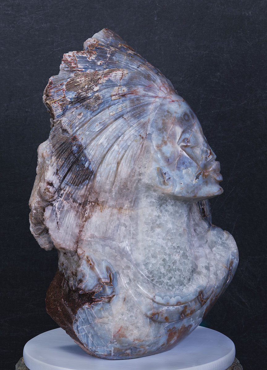 Wishing for a Kiss - Agate Sculpture